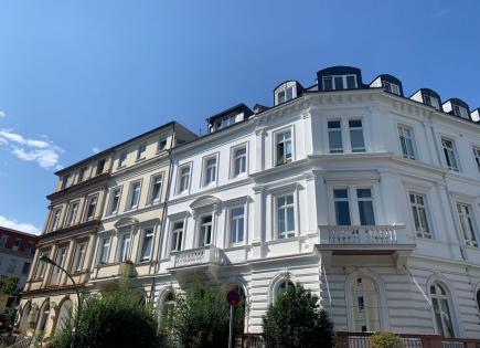 Mietshaus für 6 000 000 euro in Darmstadt, Deutschland