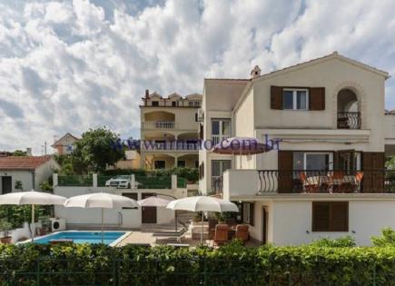 House for 620 000 euro in Trogir, Croatia