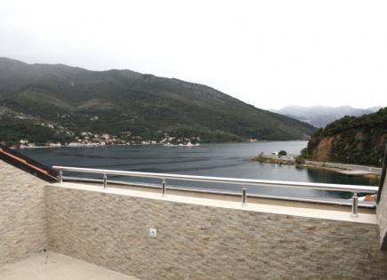 House for 360 000 euro in Lepetane, Montenegro