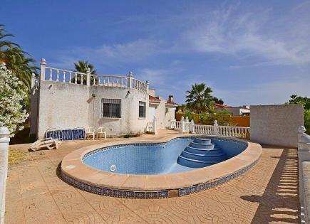 Villa for 199 900 euro in Torrevieja, Spain