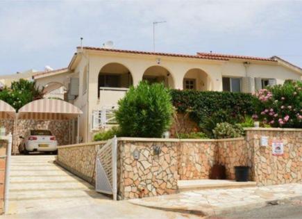 Villa for 770 000 euro in Paphos, Cyprus