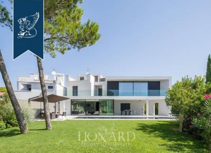 Villa for 2 500 000 euro in Rosignano Marittimo, Italy