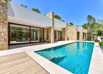 Villa for 825 000 euro in Altea, Spain