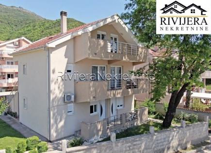 Villa für 780 000 euro in Herceg-Novi, Montenegro