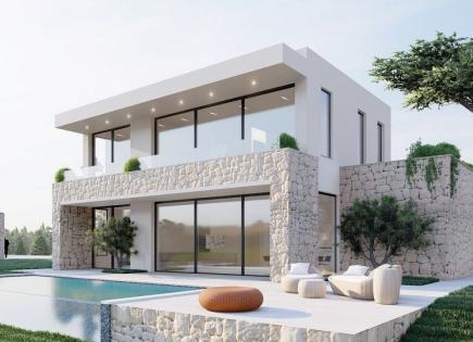 Villa for 1 350 000 euro in Herceg-Novi, Montenegro
