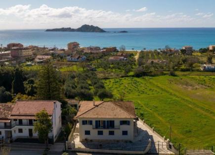Villa for 899 000 euro on Corfu, Greece