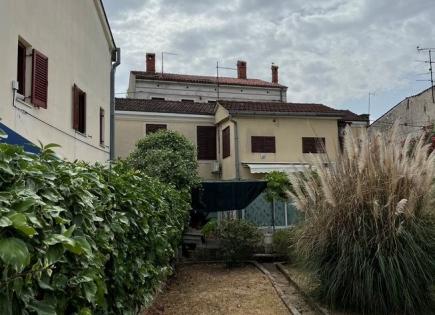 House for 345 000 euro in Pula, Croatia