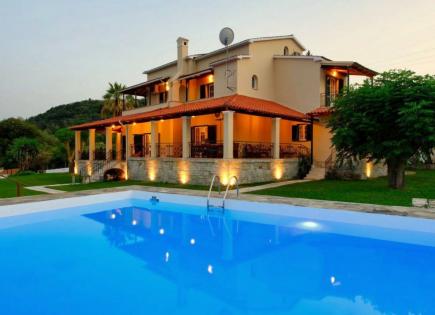 Villa for 1 450 000 euro on Corfu, Greece