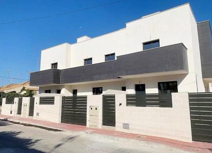 Townhouse for 261 000 euro in Santiago de la Ribera, Spain