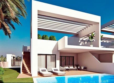 Villa for 409 900 euro in Benidorm, Spain