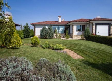 House for 324 000 euro in Kavarna, Bulgaria