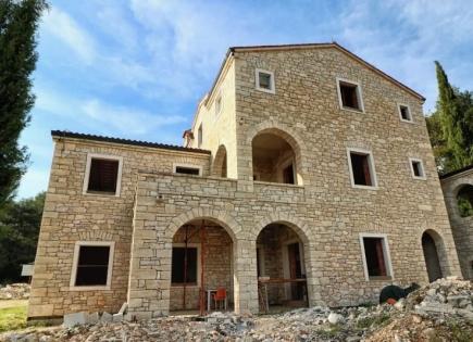 House for 1 325 000 euro in Rovinj, Croatia