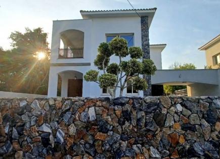 Villa for 890 000 euro in Limassol, Cyprus