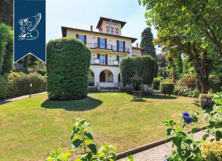 Villa für 2 600 000 euro in Stresa, Italien