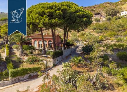 Villa para 1 480 000 euro en el Elba, Italia