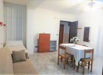 Flat for 28 000 euro in Scalea, Italy