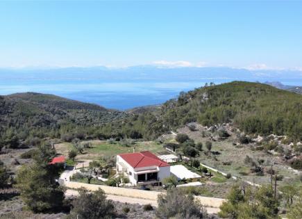 Villa for 650 000 euro in Loutraki, Greece
