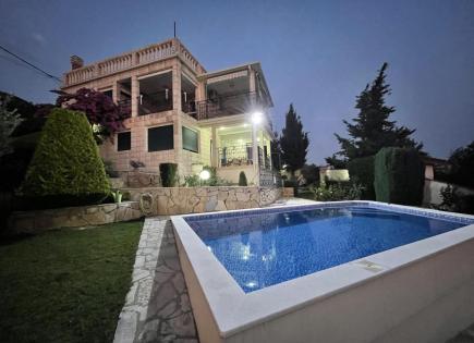 Villa for 630 000 euro in Bar, Montenegro