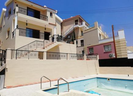 Villa for 3 000 euro per month in Paphos, Cyprus