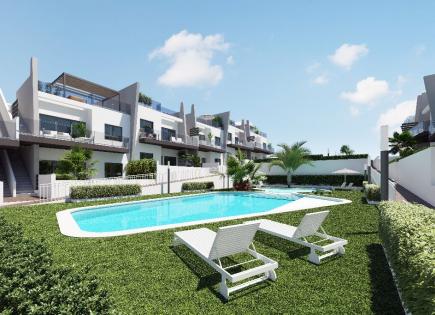 Apartment for 229 900 euro in San Miguel de Salinas, Spain