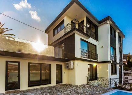 Villa for 1 550 000 euro in Krasici, Montenegro