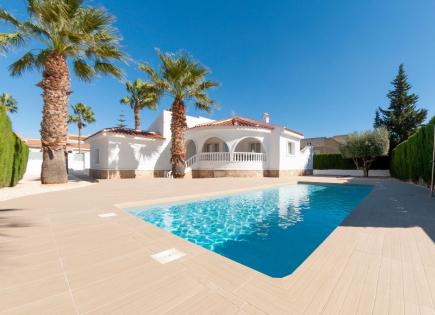 Villa for 563 926 euro in Ciudad Quesada, Spain