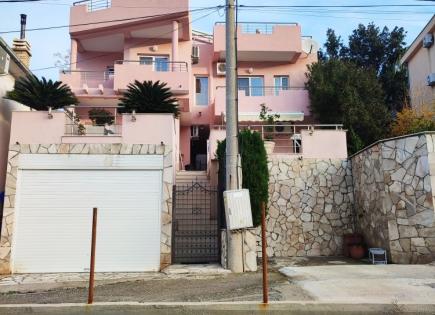 Haus für 395 000 euro in Kunje, Montenegro