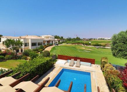 Casa adosada para 449 000 euro en Pafos, Chipre