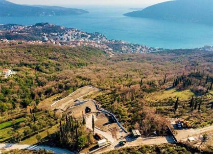 Land for 1 220 000 euro in Herceg-Novi, Montenegro