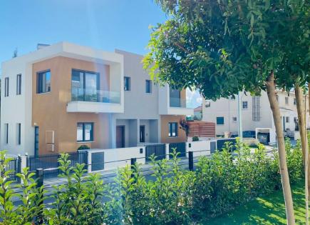 Casa adosada para 690 000 euro en Limasol, Chipre