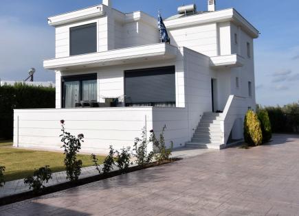 Villa for 420 000 euro in Loutraki, Greece