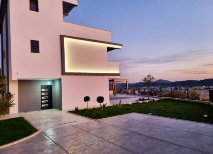 Villa for 515 000 euro in Bar, Montenegro