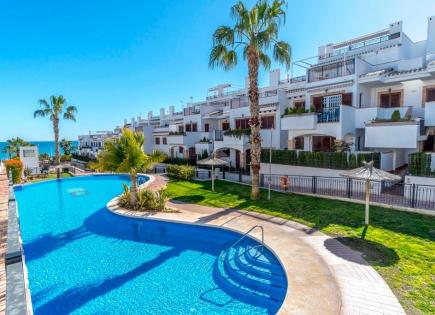 Penthouse for 340 000 euro in La Mata, Spain