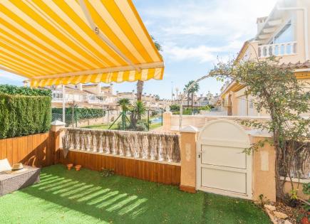 Casa adosada para 165 000 euro en Playa Flamenca, España