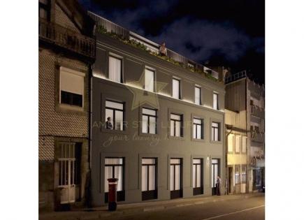 Apartment for 430 000 euro in Porto, Portugal