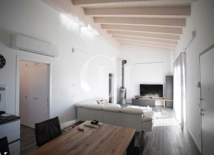 Appartement pour 399 000 Euro par le Lac de Garde, Italie