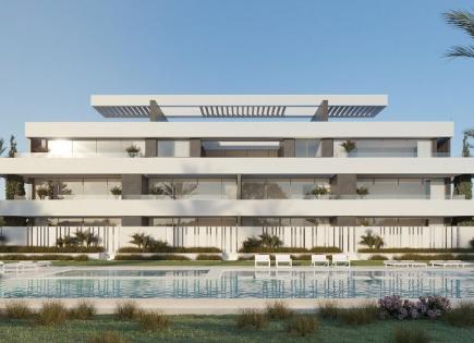 Apartment for 353 000 euro in Benidorm, Spain