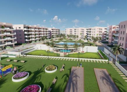 Penthouse for 309 900 euro in Guardamar del Segura, Spain
