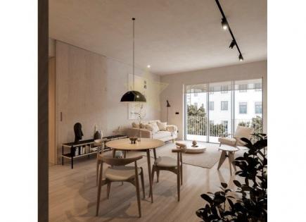Apartment for 425 000 euro in Porto, Portugal