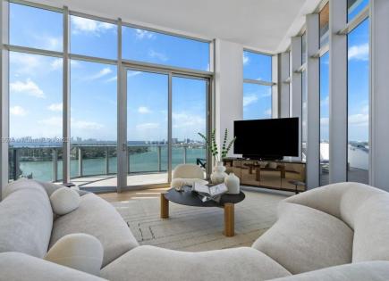 Penthouse for 4 605 665 euro in Miami, USA