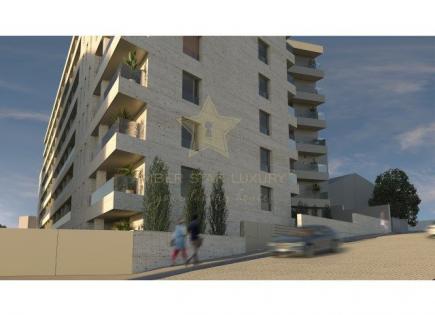 Apartment für 525 000 euro in Porto, Portugal