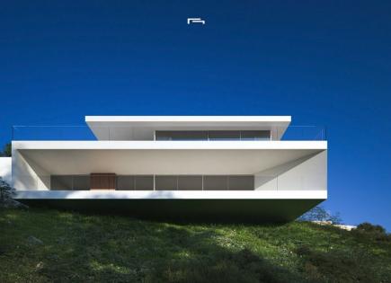 Villa for 2 995 000 euro in Moraira, Spain