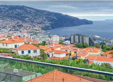 Apartment for 650 000 euro in Funchal, Portugal