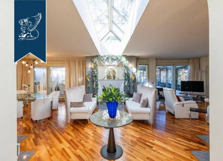 Appartement pour 1 750 000 Euro à Luino, Italie