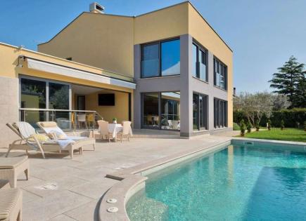 House for 1 990 000 euro in Fazana, Croatia