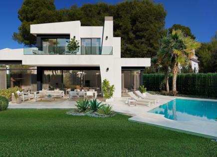 Villa for 1 075 000 euro in Benissa, Spain