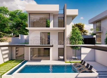 Villa for 1 270 000 euro in Kemer, Turkey