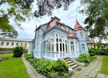 Casa para 650 000 euro en Jūrmala, Letonia