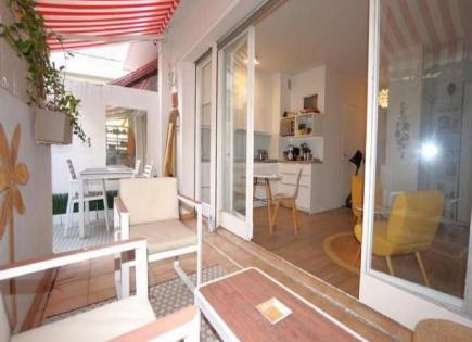 Apartment for 258 000 euro in Nice, France