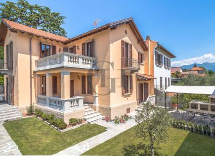 Villa for 970 000 euro on Lake Como, Italy